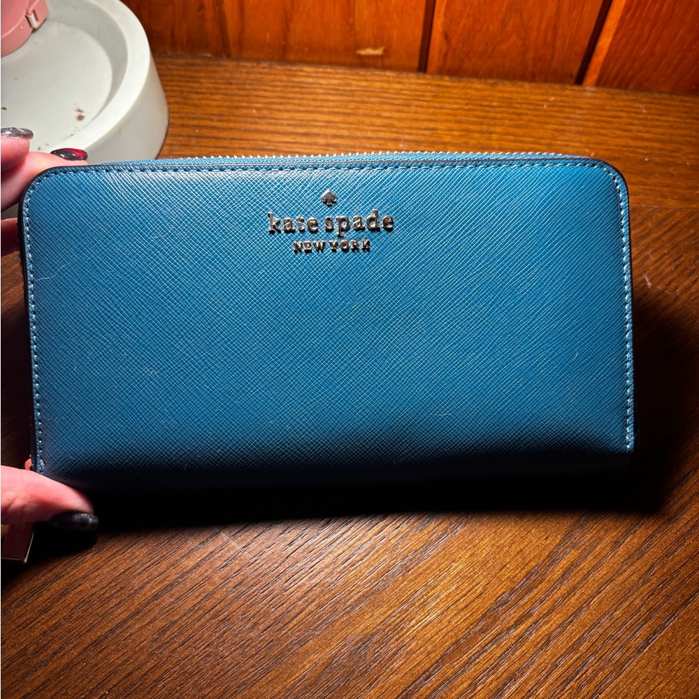 Kate Spade Billfold Wallet